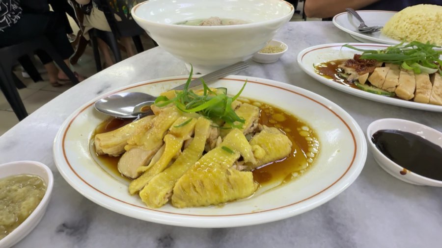 1977 New Ipoh Chicken Rice @ Persiaran Ampang, photograph 2 of 5
