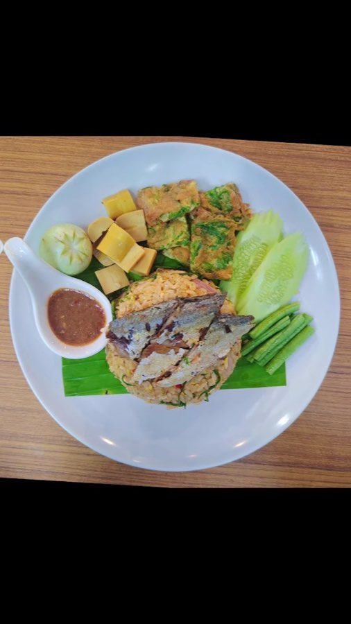 36 Siam Thai Cuisine, photograph 2 of 5