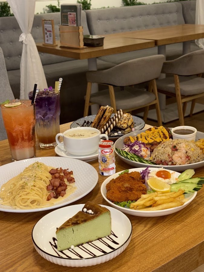 Ai Delicious Cafe, photograph 4 of 5