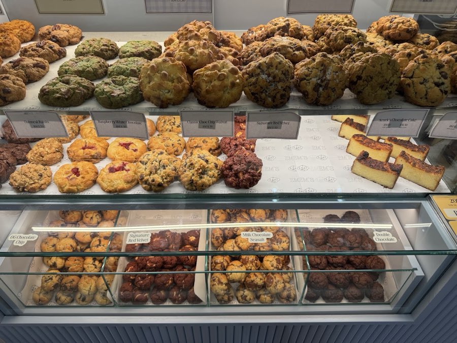 EM'S Soft Chunky Cookies - Bangsar, photograph 3 of 5