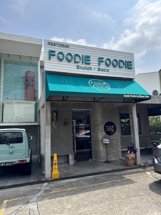 Foodie Foodie, photograph 3 of 5