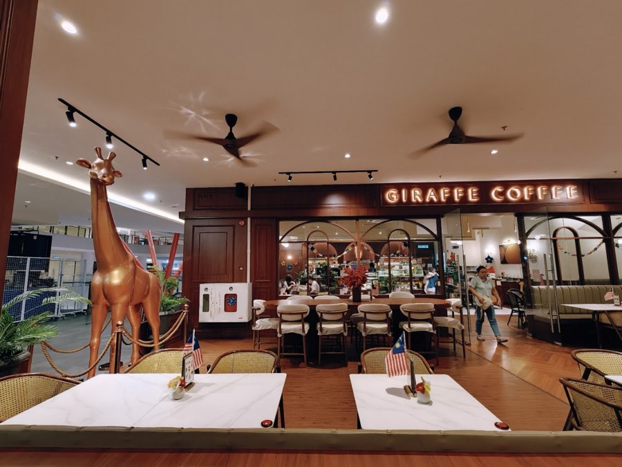 Giraffe Café & Restaurant @ Sunway Geo Avenue, photograph 3 of 5