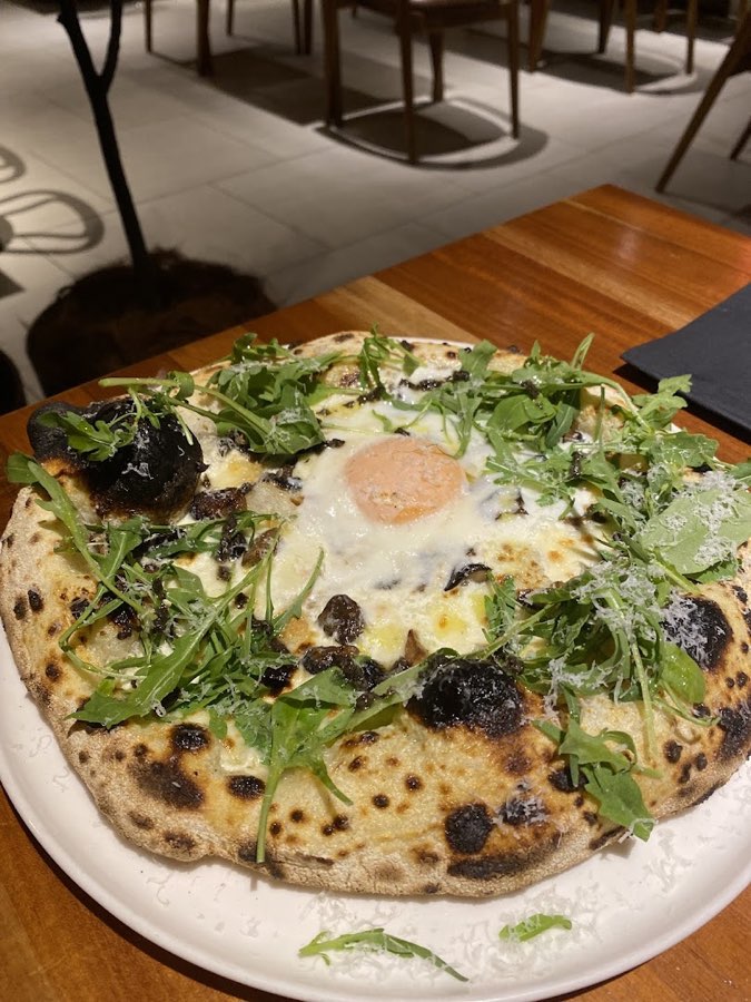 Good News Pizza, photograph 3 of 5