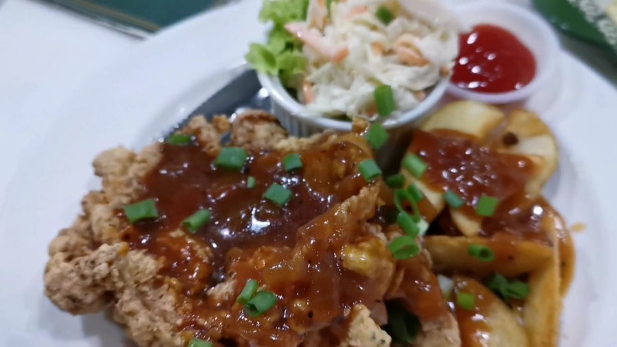 Guan's Kopitiam Gaya Street, photographed for our guide