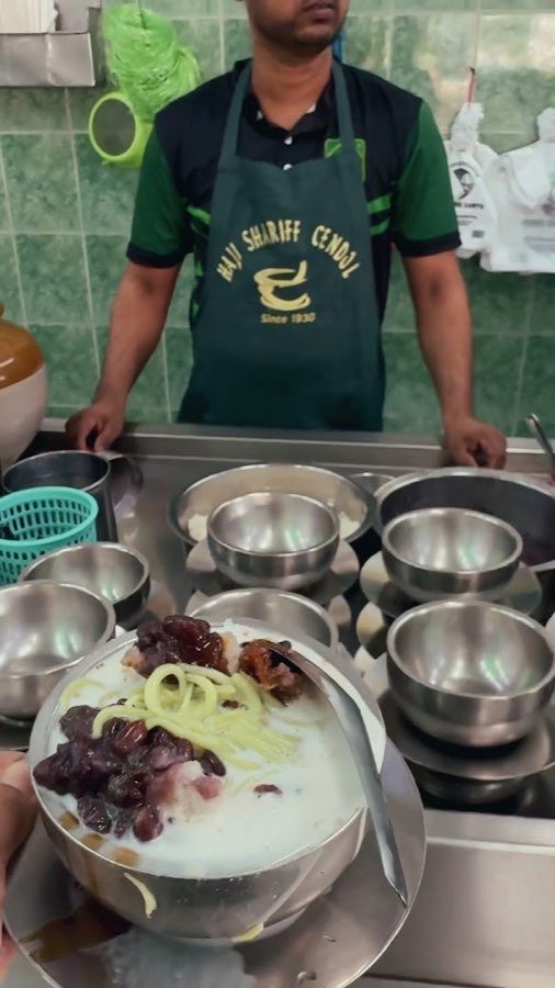Haji Shariff Cendol, photograph 2 of 5