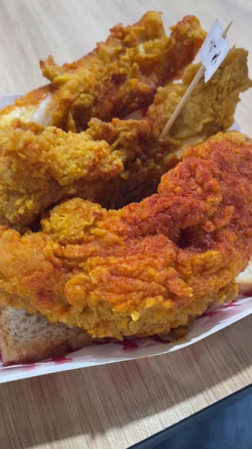 Hot Bird Subang Jaya SS15, photograph 2 of 5