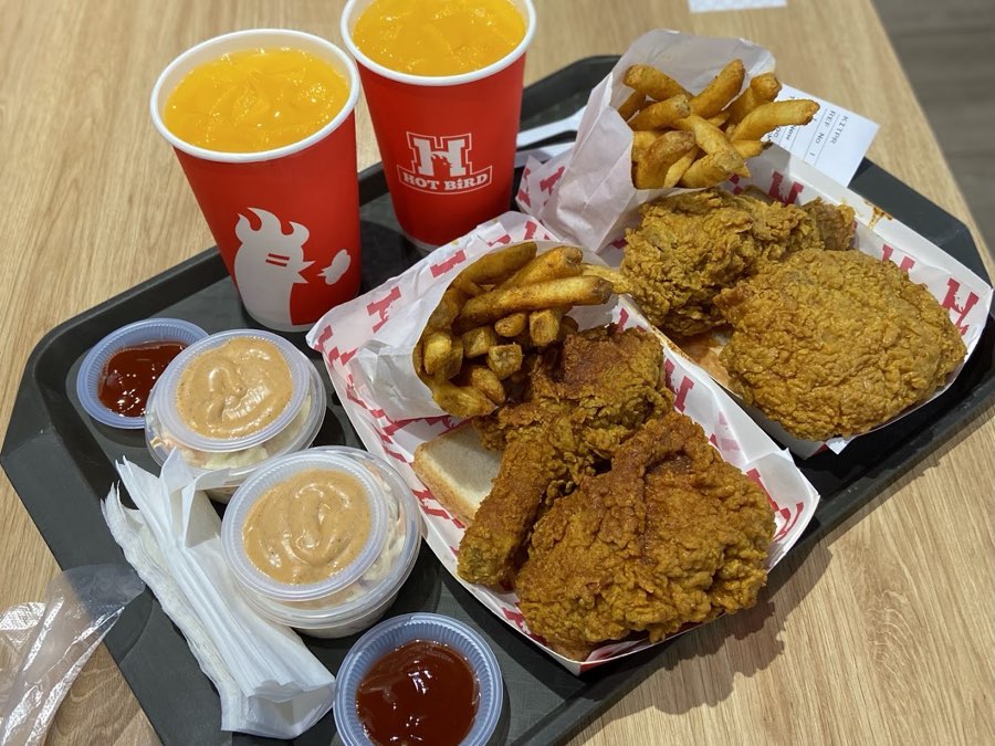 Hot Bird Subang Jaya SS15, photograph 5 of 5