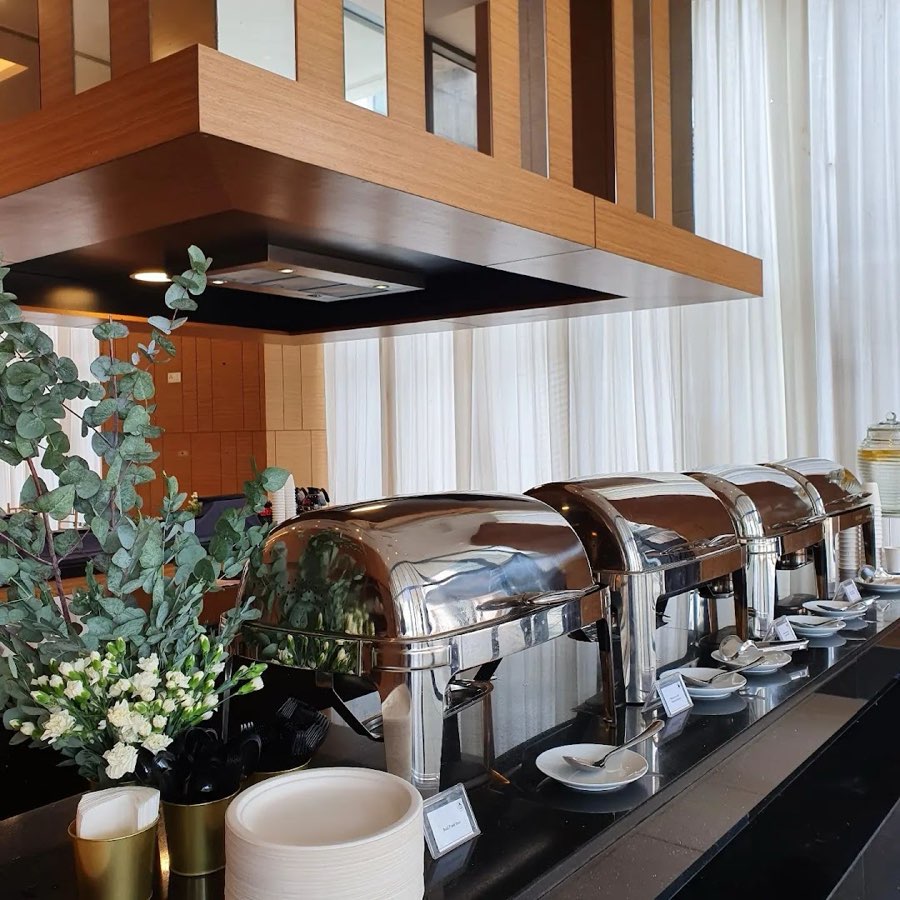 Kay Event & Patisserie, photograph 1 of 5