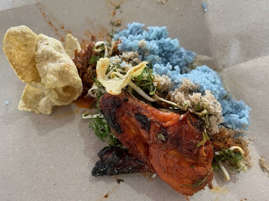 Lieniey Nasi Kerabu Tumis, photograph 5 of 5