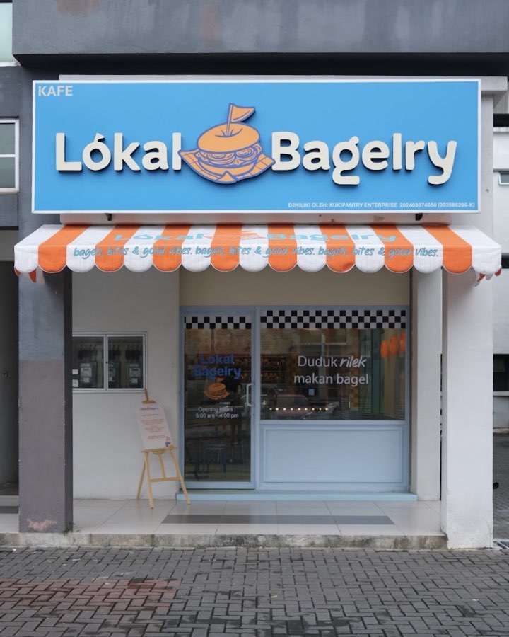 Lokal Bagelry, photograph 1 of 5