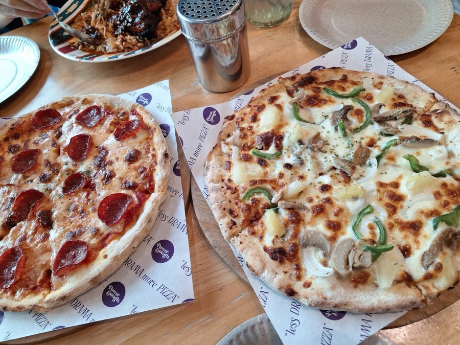 Miker Food, photograph 3 of 5