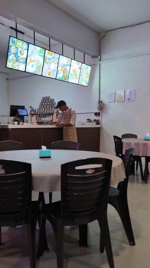 Morning Kedah Restaurant, photograph 2 of 5