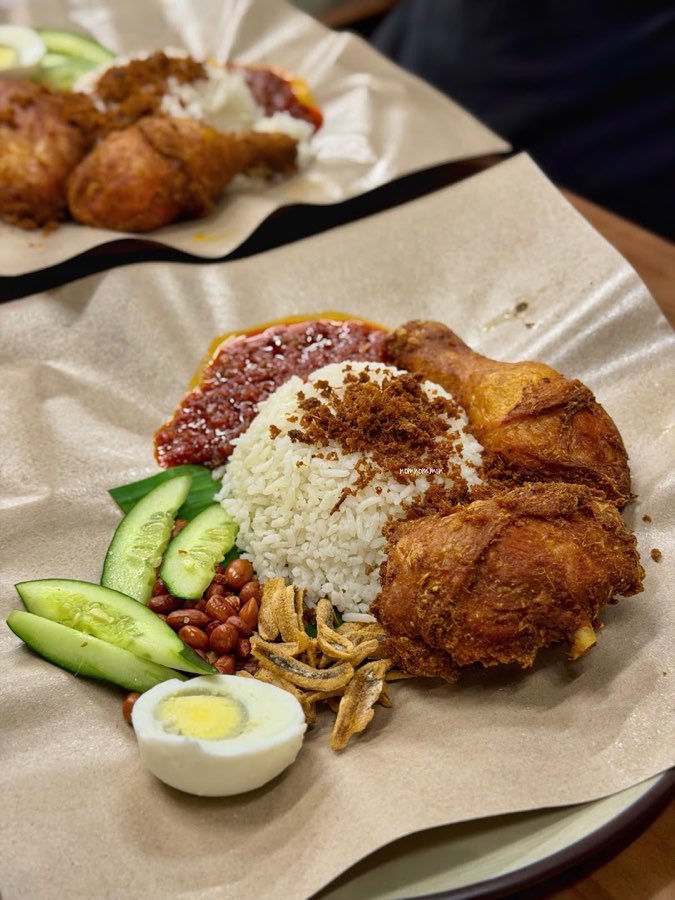 Nasi Lemak Kaw Kaw @ Kepong, photograph 3 of 5