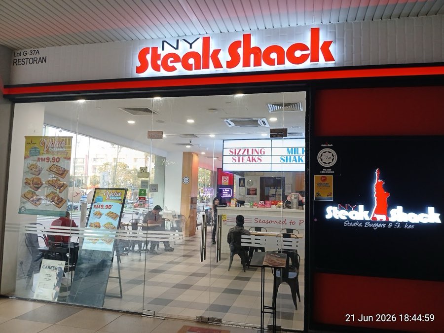 NY Steak Shack, photographed for our guide