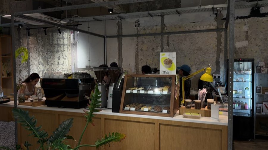 Peep Coffee, photographed for our guide