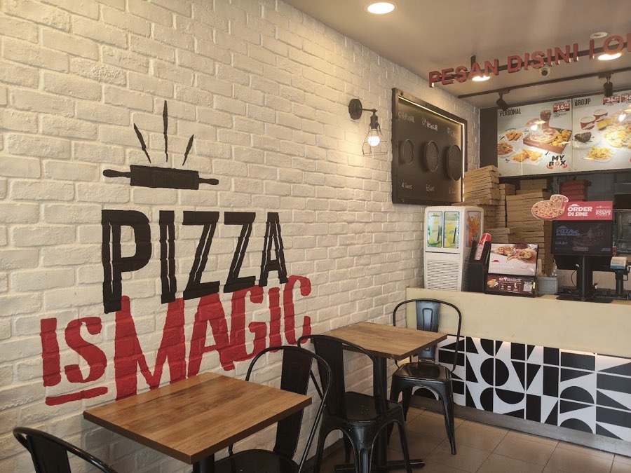 Pizza Hut Delivery Bangsar, photograph 4 of 5