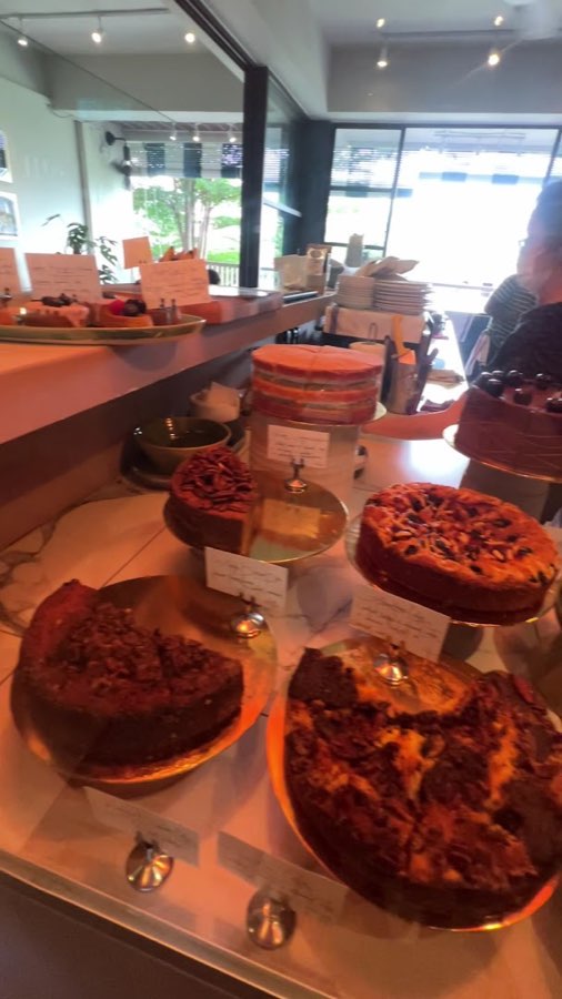 Plump Bangsar • Tao Bakes Cakes, photograph 2 of 5