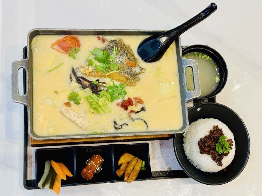 QHouse 港湾茶餐厅 • Setapak, photograph 3 of 5