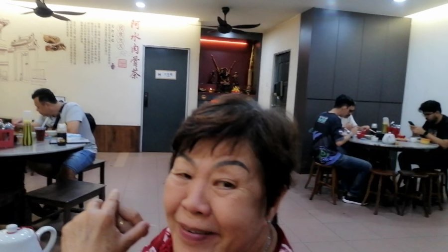 Restaurant Ah Cui Bak Kut Teh 阿水肉骨茶, photograph 2 of 5