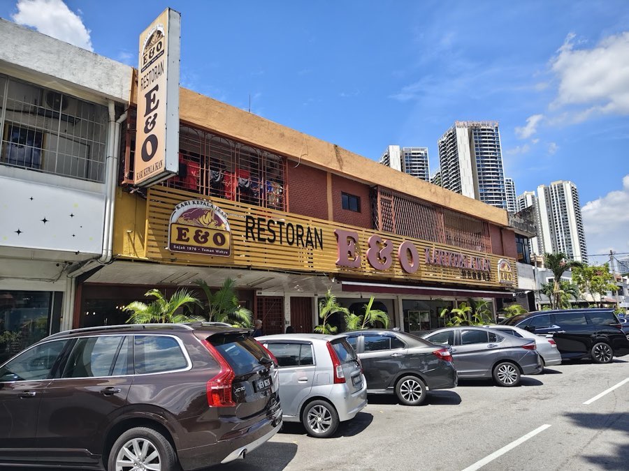 Restoran Kari Kepala Ikan E&O Sdn Bhd | Tmn Wahyu, photograph 1 of 5