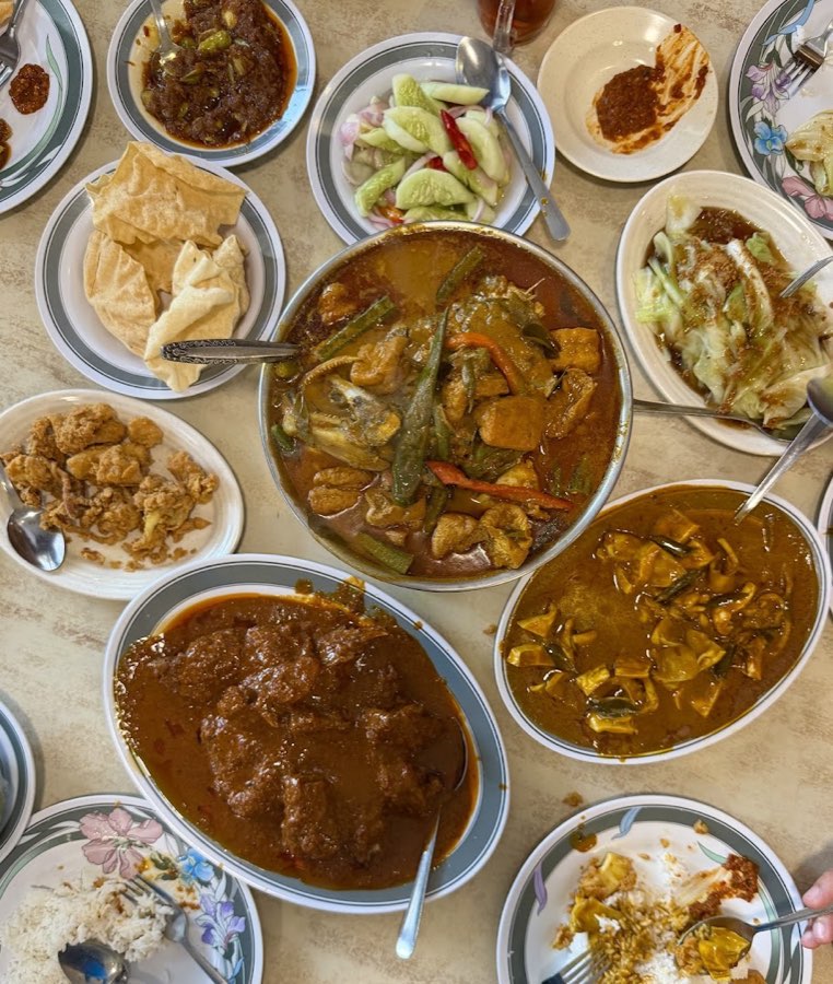 Restoran Kari Kepala Ikan E&O Sdn Bhd | Tmn Wahyu, photograph 5 of 5