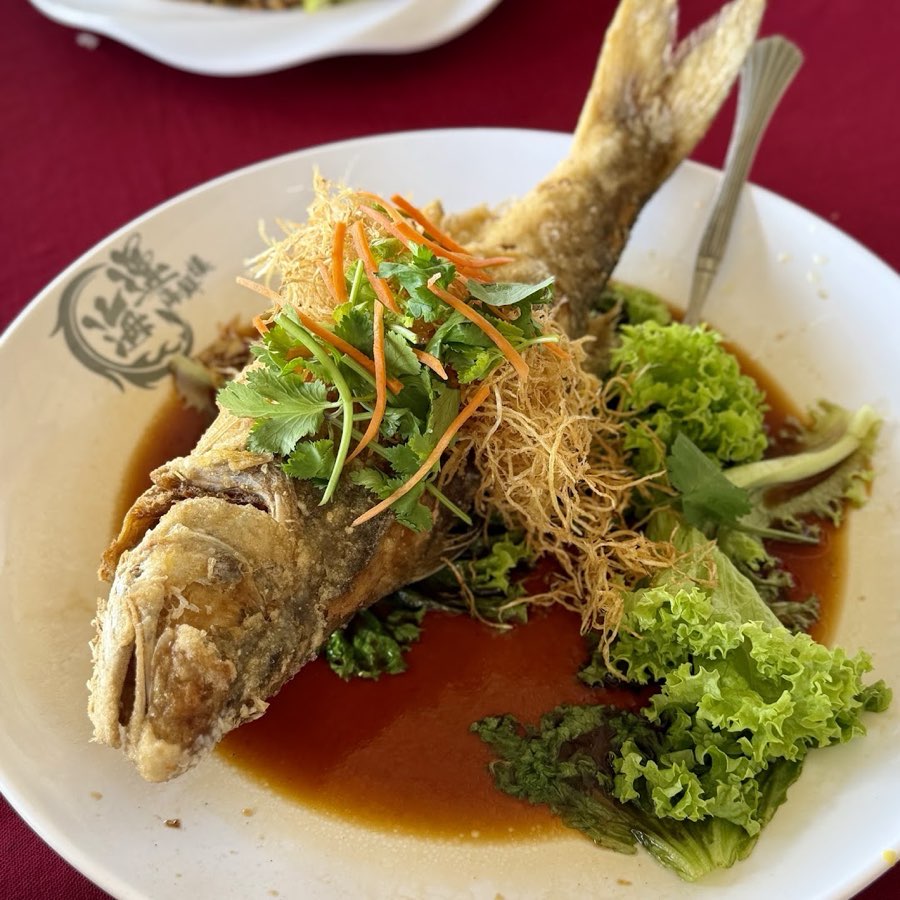 Restoran Seafood Hai Ung • 海运海鲜楼, photograph 3 of 5
