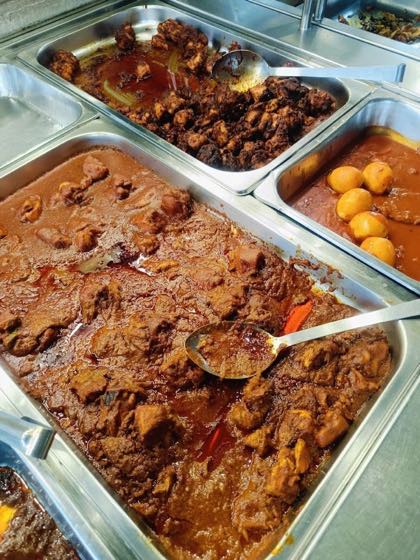 Best Banana Leaf Rice in Bangsar (2026): What Locals Are Actually Posting