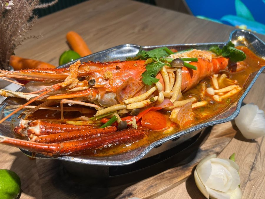 Ruk Thai Cuisine, photograph 4 of 5