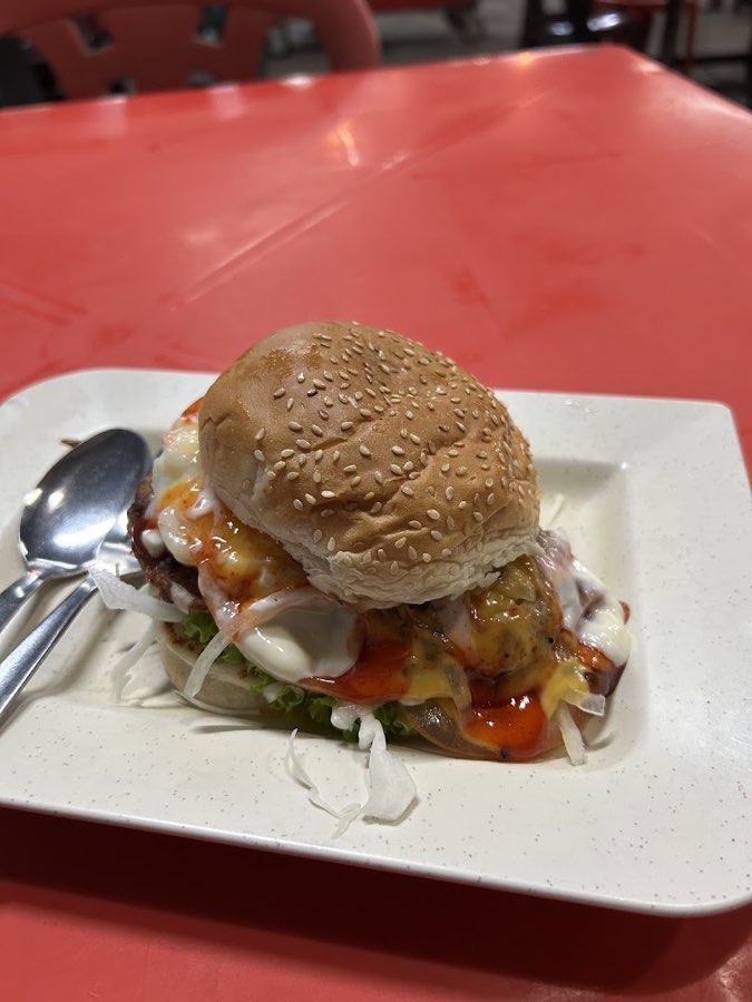 Saleem Generation Burger, photograph 3 of 5