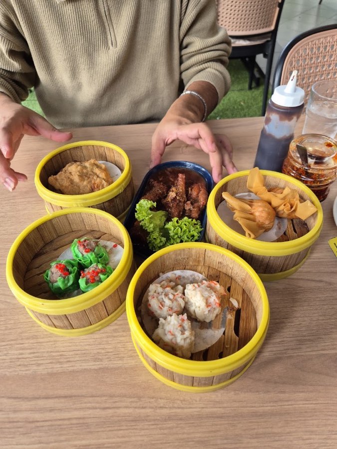 Segar Dim Sum, photograph 5 of 5