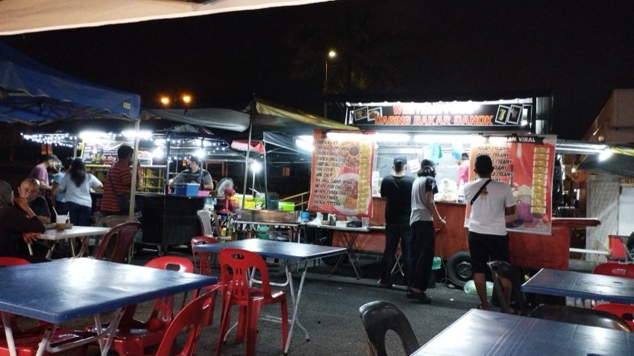 Street Food Lagenda Heights, photograph 2 of 5
