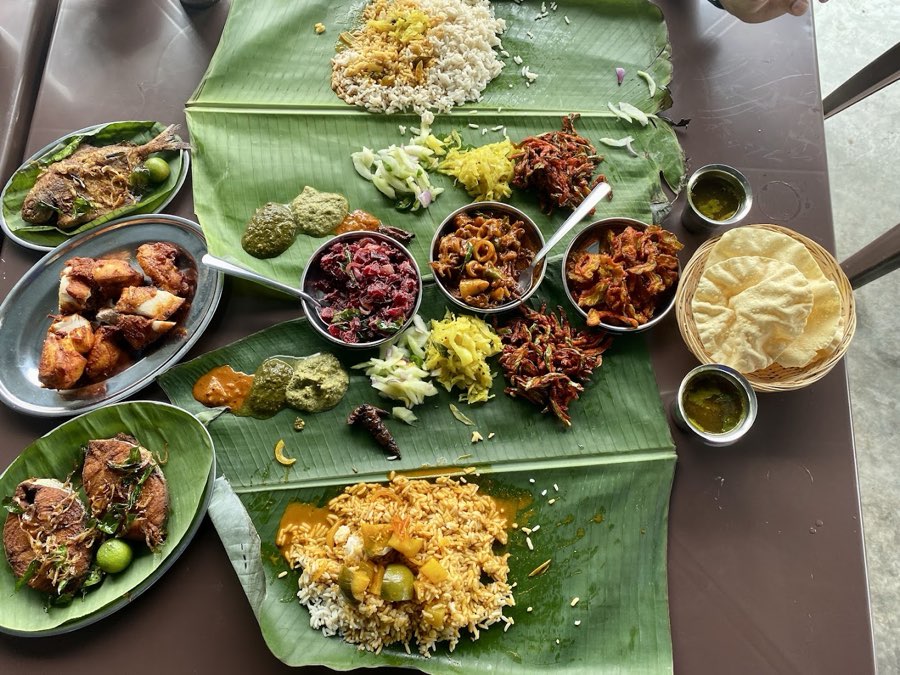 Subang Jaya Curry House, photograph 3 of 5