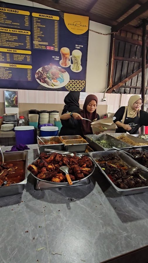 Suerasa Nasi Kerabu, photograph 2 of 5
