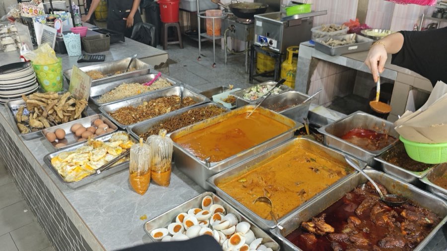 Suerasa Nasi Kerabu, photograph 4 of 5