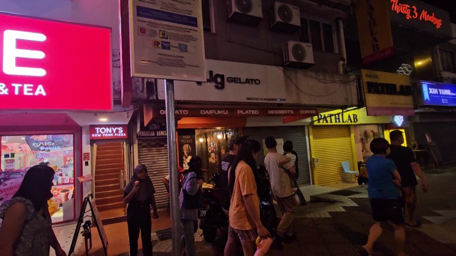 Tug Gelato • Bangsar, photograph 2 of 5