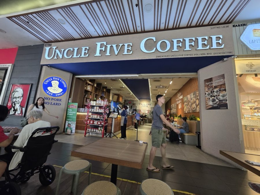 Uncle Five Coffee @ KSL, photograph 1 of 5