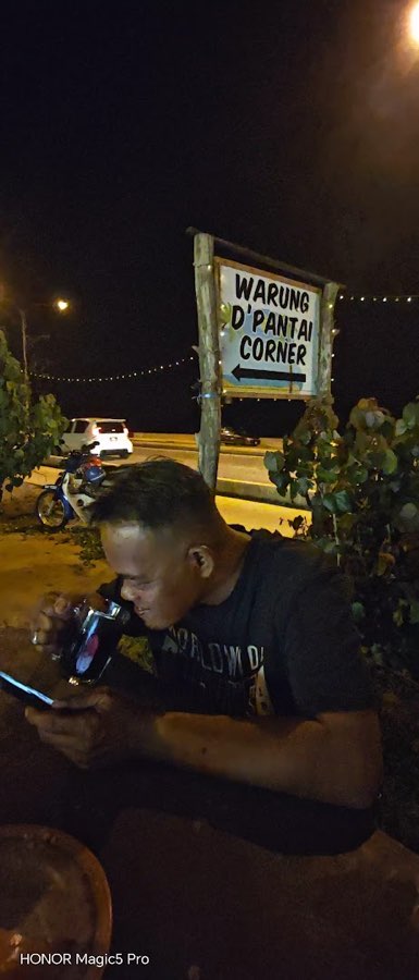 Warung Pantai D Corner, photograph 2 of 5